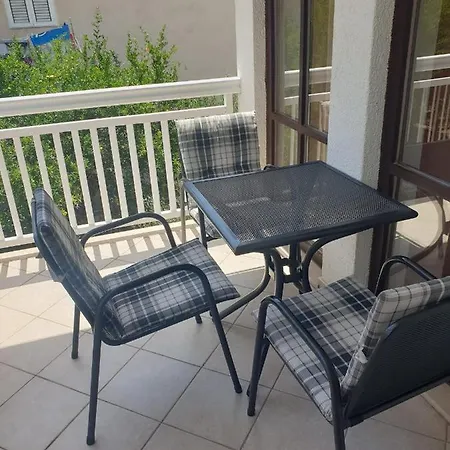 Nada Apartman *