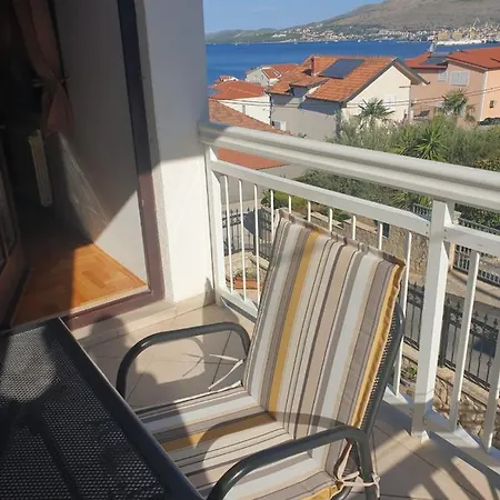 Nada Trogir